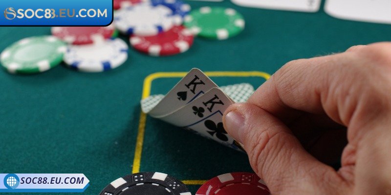 Hướng dẫn cách chia để bắt đầu ván bài